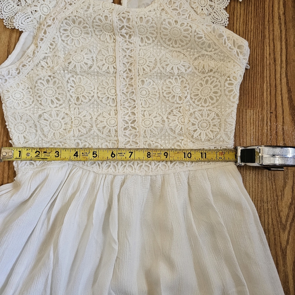 Kid's hollister women’s beige dress size 3 lace top side zip - Picture 11 of 12